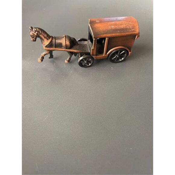 Antique Die Cast Horse and Carriage Pencil Sharpener - Picture 1 of 3